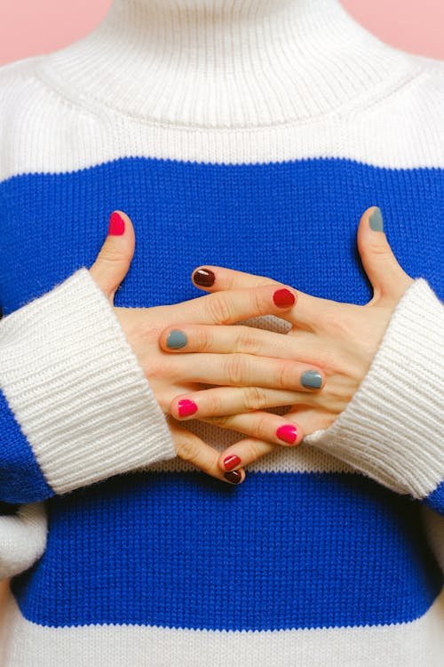 Nail Shapes of Ladies